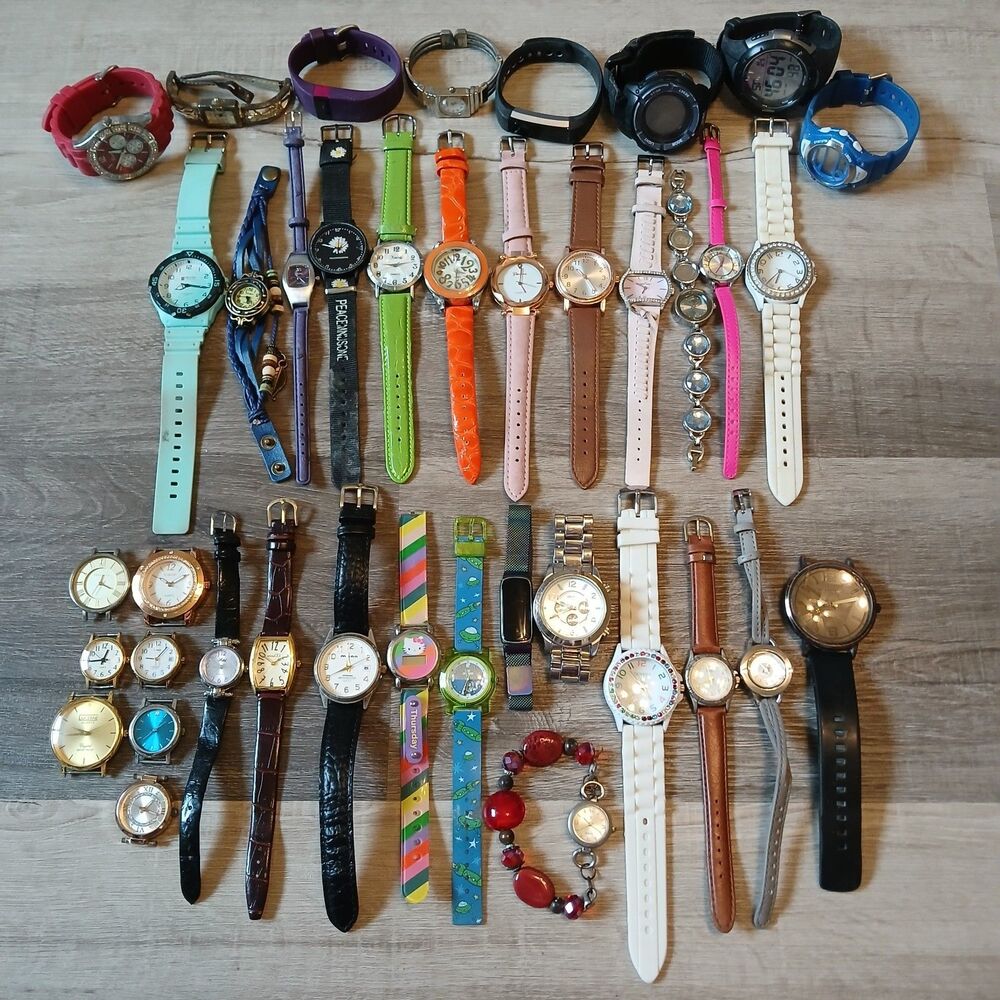 Huge Watch Lot of 35+ Mixed Brands Vintage & Modern Parts/Repair Untested-Box 13